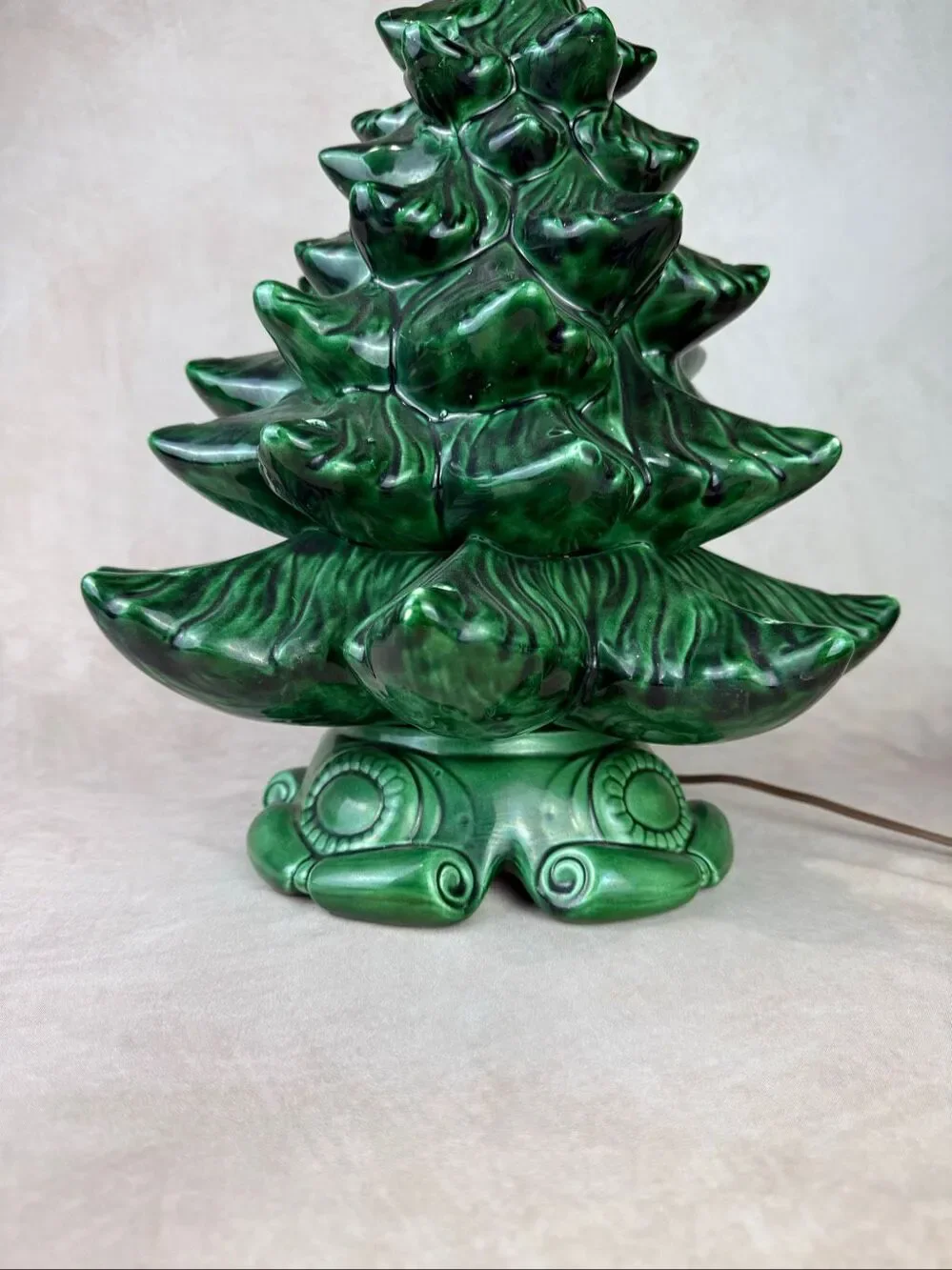 Vintage Atlantic Mold Ceramic Christmas Tree 18” 1979 Music Box Base Works READ